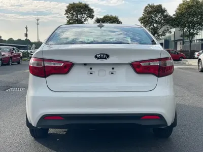 Kia K2
