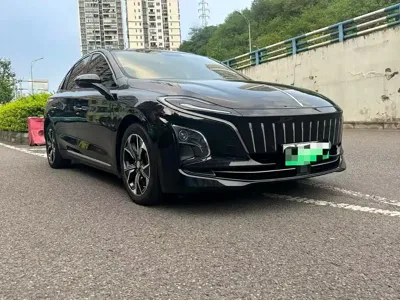 Hongqi Hongqi E-QM5