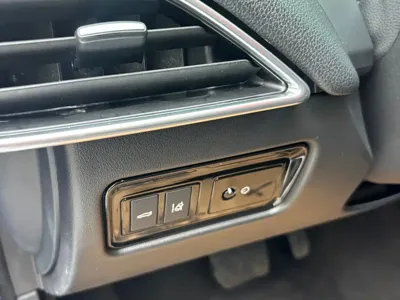 Jaguar XEL