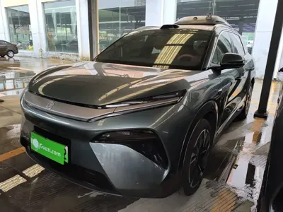BYD 唐L
