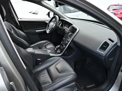 Volvo XC60 (Import)