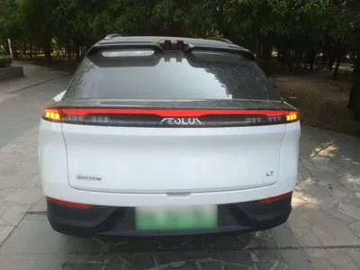 Dongfeng Fengshen L7