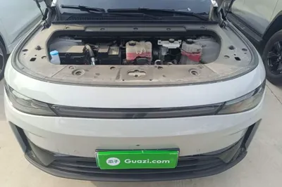 Leapmotor C10