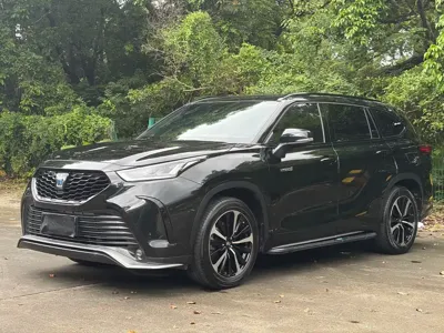 Toyota Crown Kluger