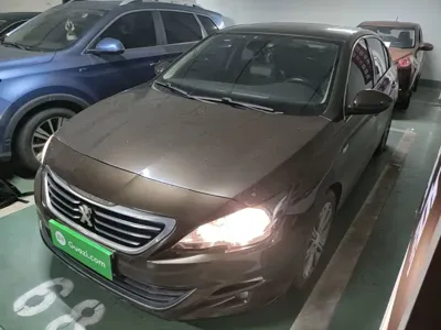 Peugeot 408