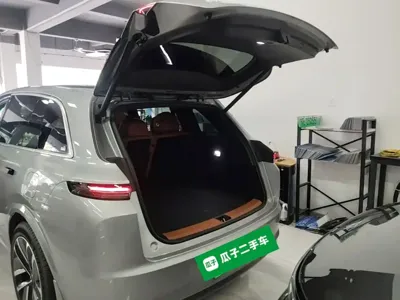 Li Auto Li L7