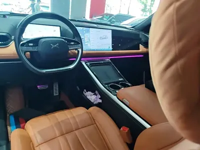 Xpeng G9