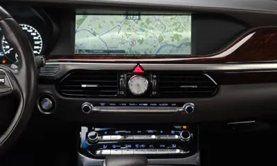 Genesis EQ900