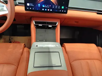 BYD 唐L