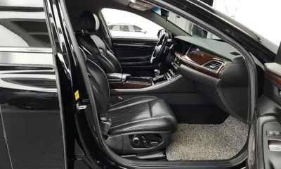 Genesis EQ900