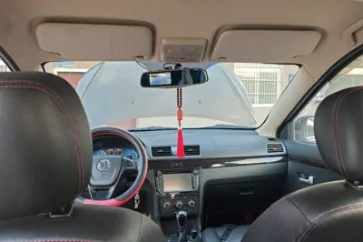 Dongfeng Fengon 360