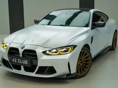 BMW M4