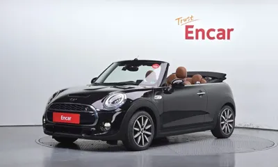 MINI Cooper Convertible