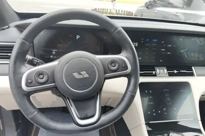 Li Auto ONE