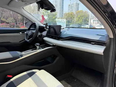 Geely Xingrui