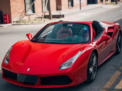 Ferrari 488