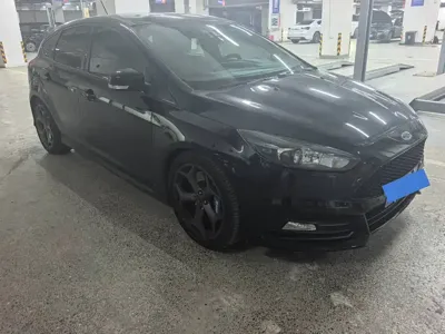 Ford Focus (Import)