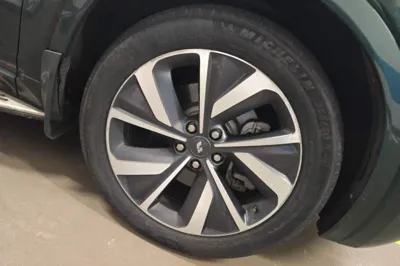 Li Auto ONE