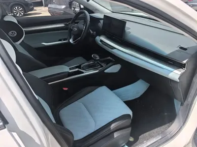Geely Emgrand L