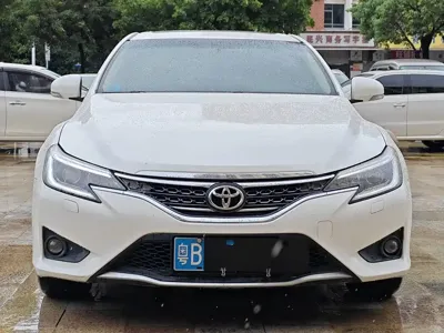 Toyota Reiz