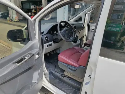 JAC Refine Refine M3