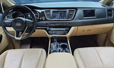 Kia Canival