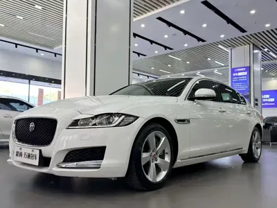 Jaguar XFL