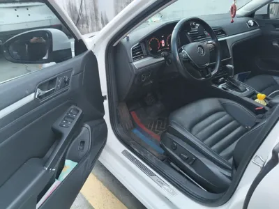 Volkswagen Lamando