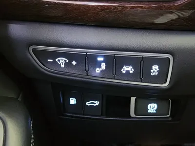 Genesis EQ900