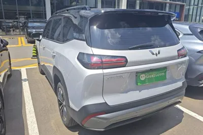 Wuling Xingguang 560 New Energy