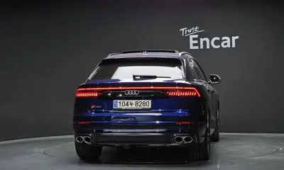 Audi SQ8