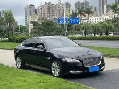 Jaguar XFL