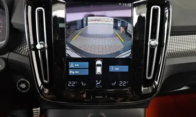 Volvo XC40