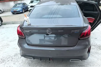 MG 5