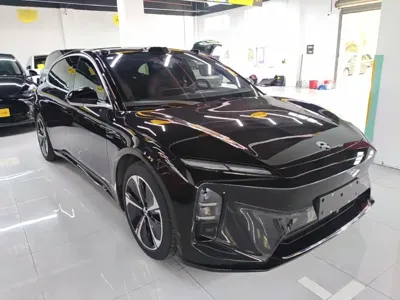 Nio ET5T