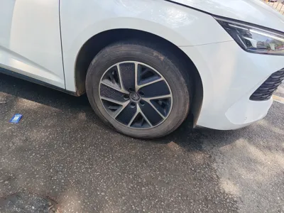 BYD Qin L