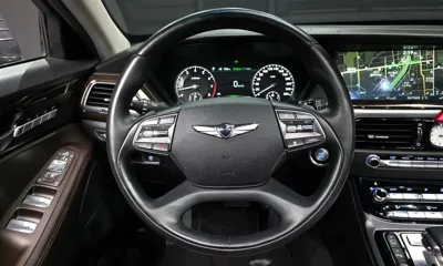 Genesis EQ900