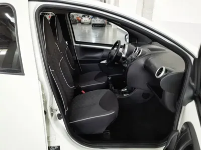 BYD F0
