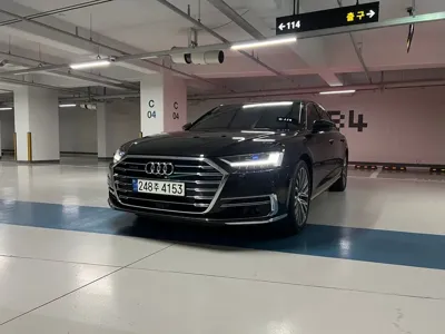 Audi A8