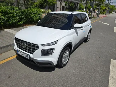 Hyundai Venue