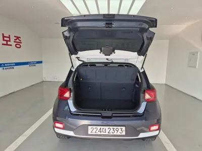 Hyundai Venue
