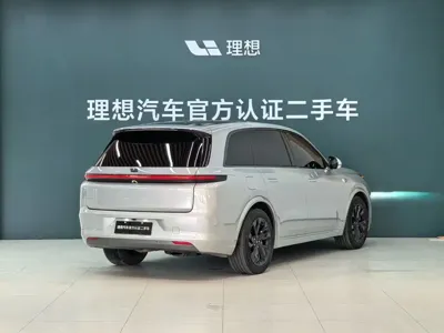 Li Auto Li L8