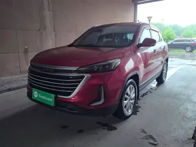 BAIC X3