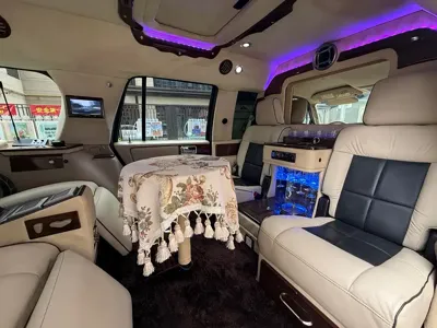 Lincoln Navigator