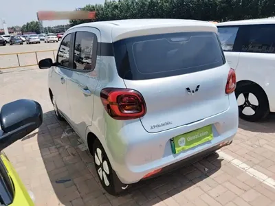 Wuling MINIEV