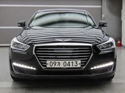 Genesis EQ900