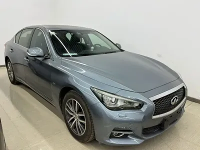 Infiniti Q50L