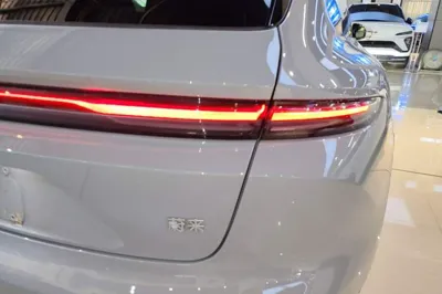 Nio ET5T
