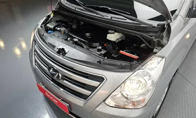 Hyundai Starex