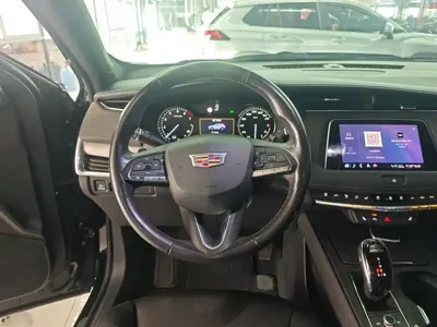 Cadillac XT4